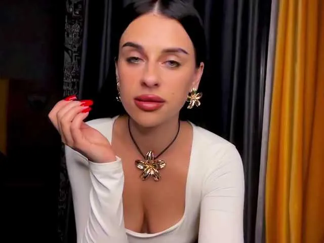 bunnydollstella – webcam model profile photo Image 18