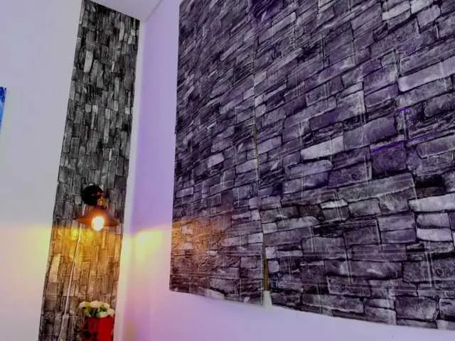 Oyster-lemon – webcam model profile photo Image 16