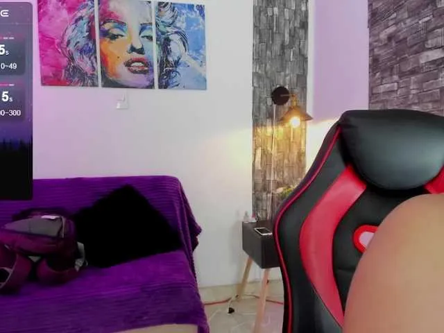 Oyster-lemon – webcam model profile photo Image 8