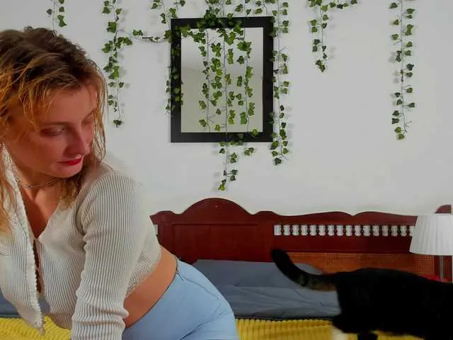 EditaMilf – webcam model profile photo Image 11