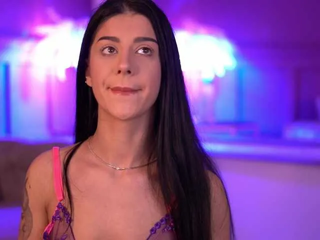 taylorharp – webcam model profile photo Image 3