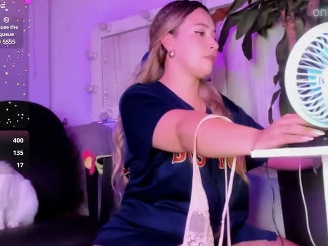 escar_let – webcam model profile photo Image 14