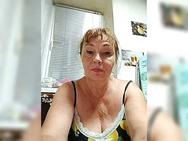 Dooomina35 – webcam model profile photo Image 7