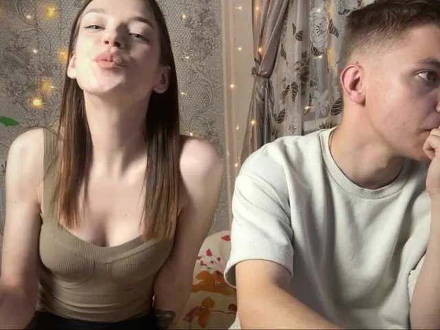 WhoreRobot – webcam model profile photo Image 10