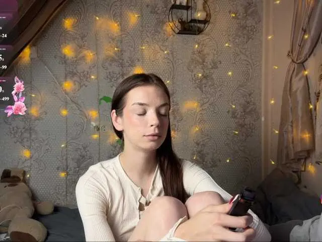 WhoreRobot – webcam model profile photo Image 6