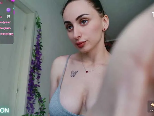 AlexisGrays – webcam model profile photo Image 5