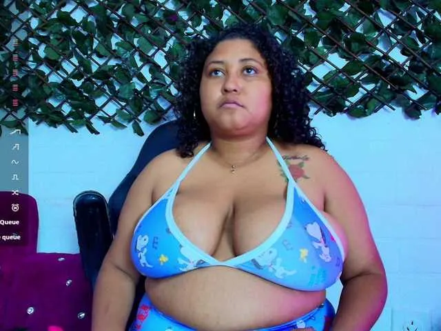 rakeal5 – webcam model profile photo Image 9