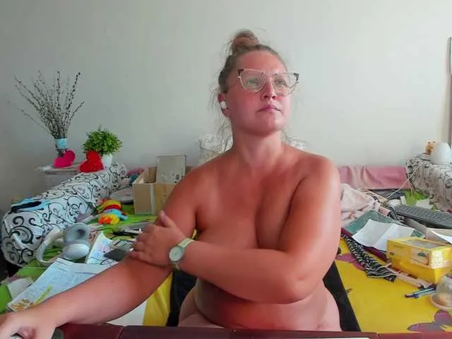 liberty_herrera – webcam model profile photo Image 7