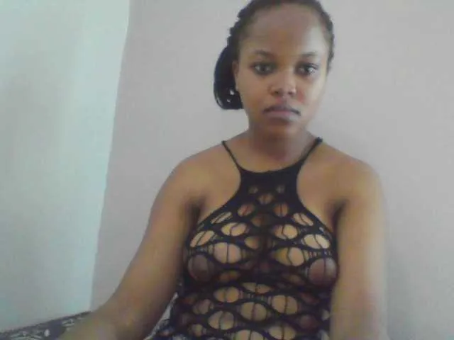 babyhuelix – webcam model profile photo Image 10