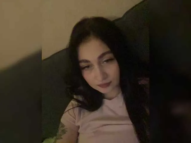 vixenvictoriaa – webcam model profile photo Image 5