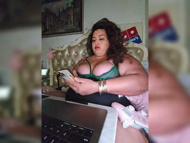 keylibrownn_ – webcam model profile photo Image 3