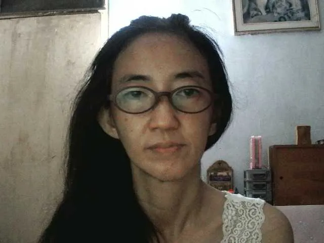 ALISE8881 – webcam model profile photo Image 10