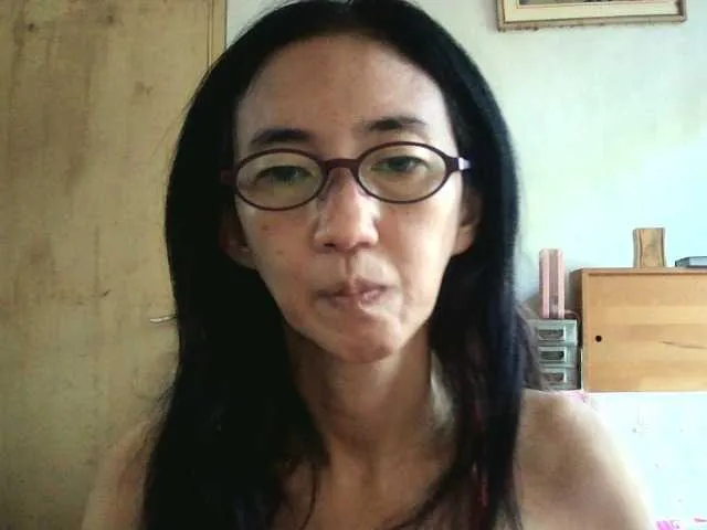 ALISE8881 – webcam model profile photo Image 13