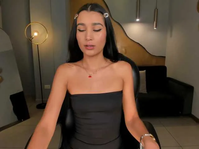 millemimi – webcam model profile photo Image 12