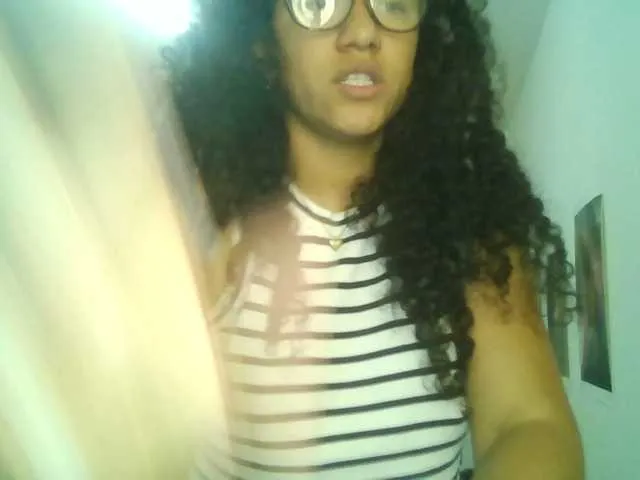 angelblisss – webcam model profile photo Image 14