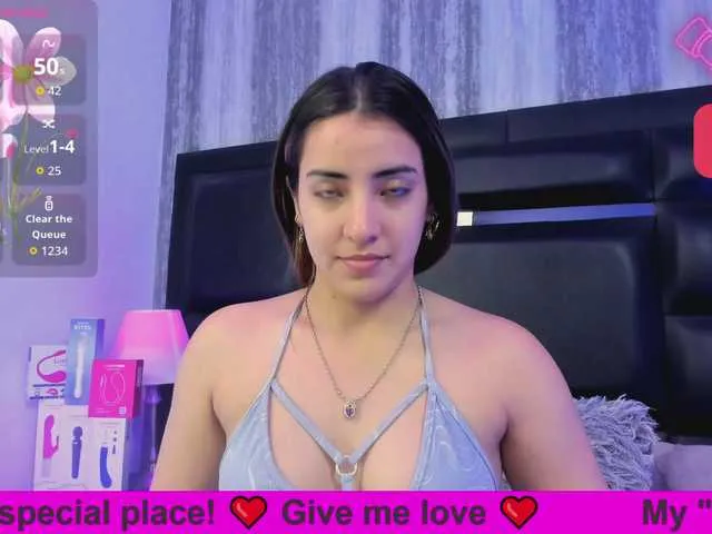 MiamiMur – webcam model profile photo Image 12