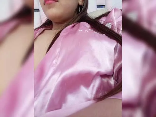 MiamiMur – webcam model profile photo Image 18