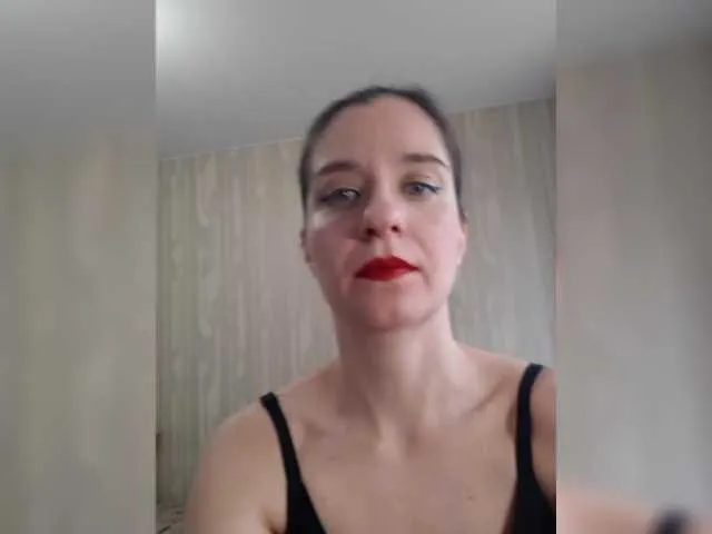 mari_sweeet – webcam model profile photo Image 4