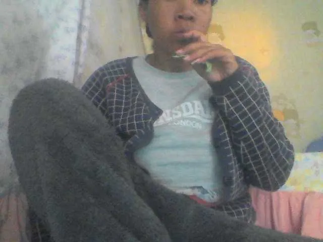 karolina7 – webcam model profile photo Image 2