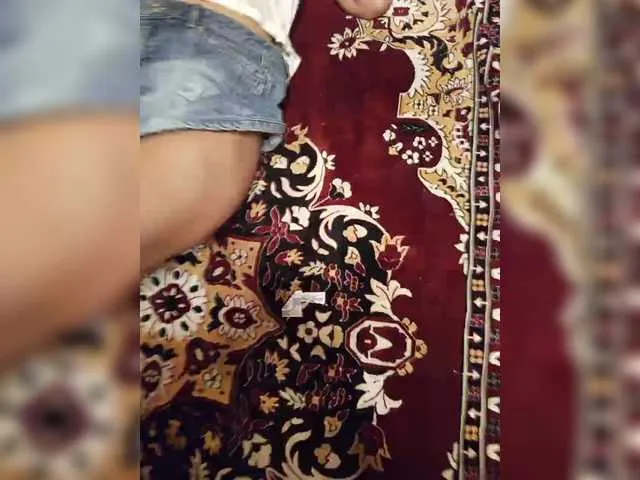 Cat-Bars69 – webcam model profile photo Image 10