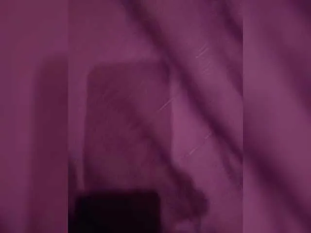 Cat-Bars69 – webcam model profile photo Image 8