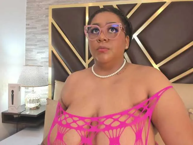 katysha_ – webcam model profile photo Image 8
