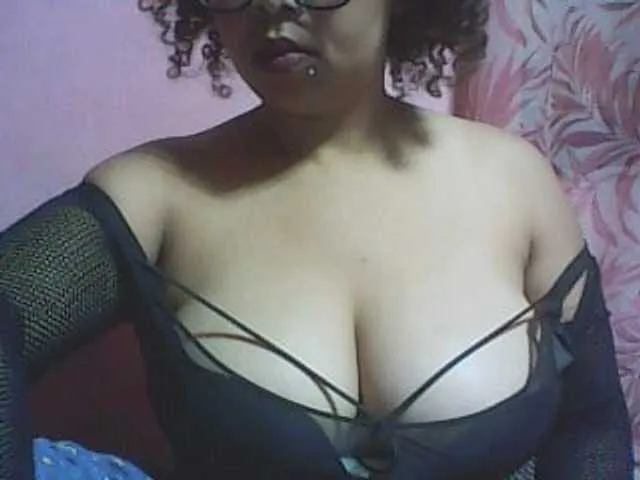 serenahall_ – webcam model profile photo Image 13