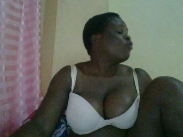bigboobies2 – webcam model profile photo