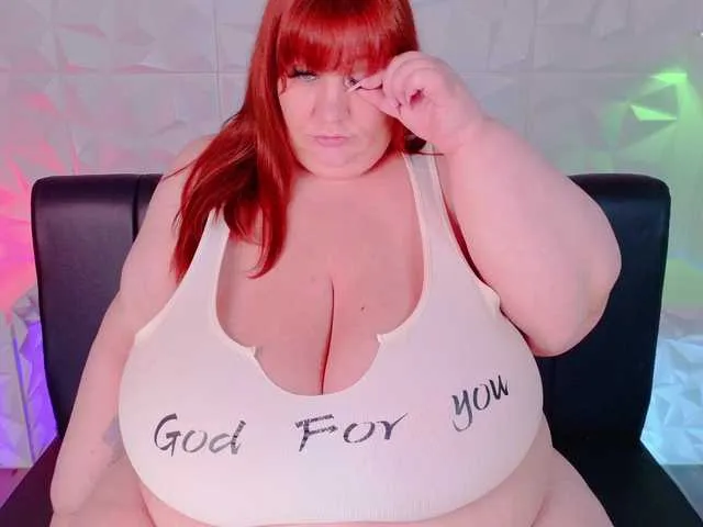 glossybabe_ – webcam model profile photo Image 10