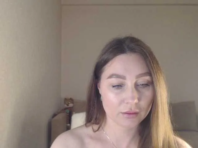 sweetateka – webcam model profile photo Image 15