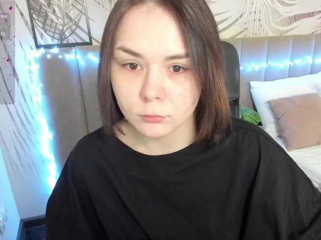 samanthaheinz – webcam model profile photo Image 2