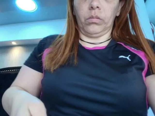 HannahIsabelle – webcam model profile photo Image 12