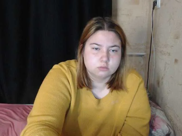 Naughty-Mailey – webcam model profile photo Image 12