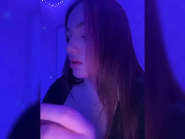 BoredGirl Image 2