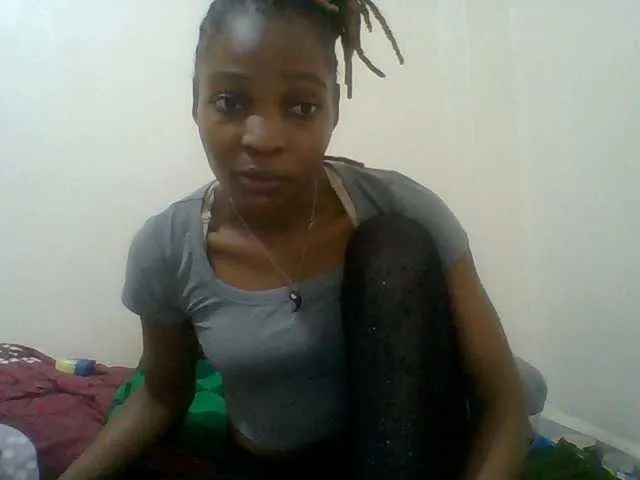 bellacontessa21 – webcam model profile photo Image 5