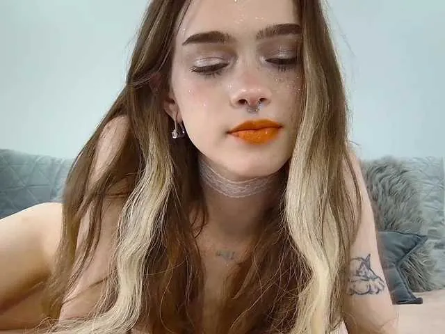 BrokenDoll666 Image 13