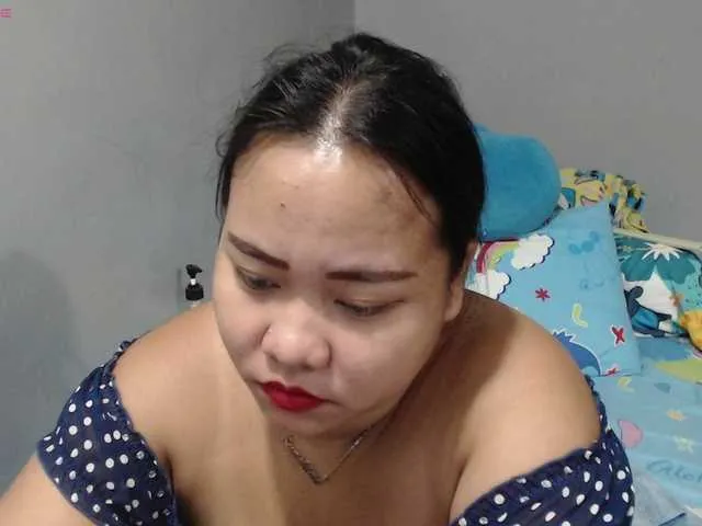 katrin_1 – webcam model profile photo Image 8