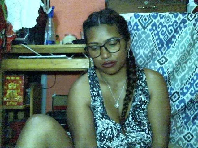 bunnydollstella – webcam model profile photo Image 19