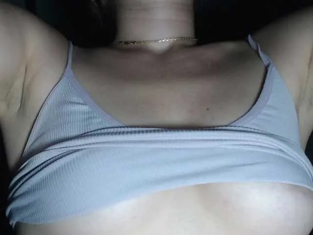 pinkadele – webcam model profile photo Image 3