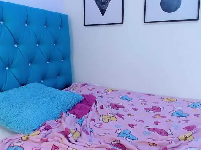 Chelsi16 – webcam model profile photo Image 11