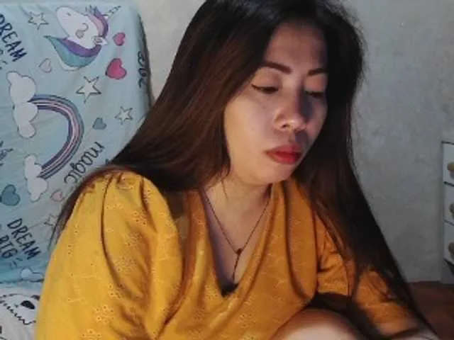 meenamoon – webcam model profile photo Image 2