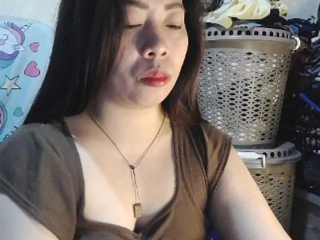 meenamoon – webcam model profile photo Image 7