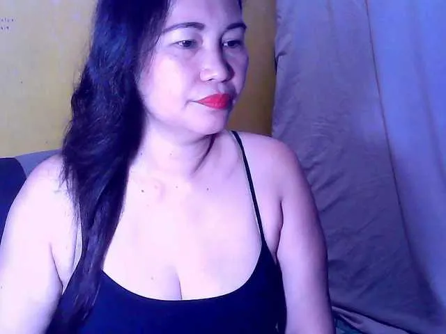 blondefoxsilverfox – webcam model profile photo Image 11