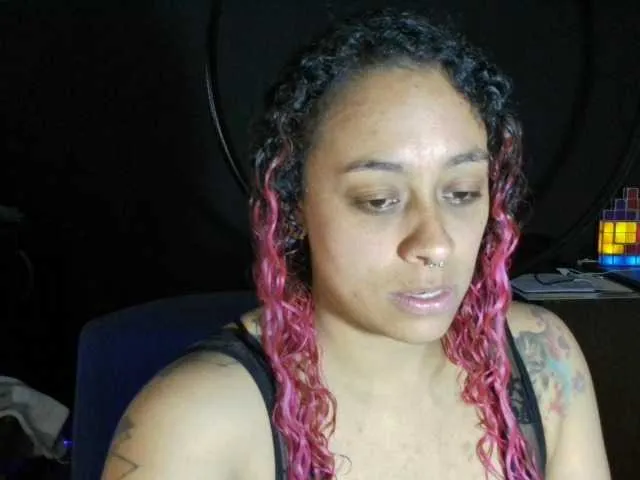 WhoreRobot – webcam model profile photo Image 2