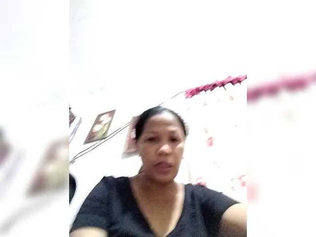 misshowl – webcam model profile photo Image 10