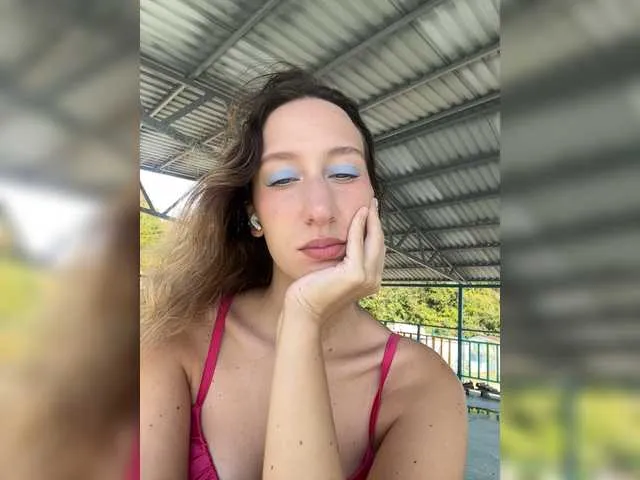 pleasant_fun – webcam model profile photo Image 19