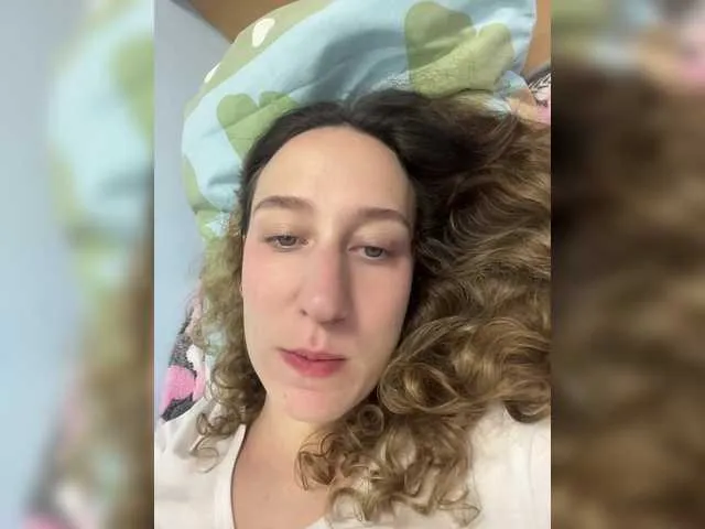 pleasant_fun – webcam model profile photo Image 7