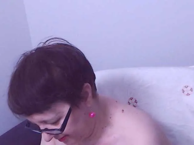 ninag0ld – webcam model profile photo Image 7