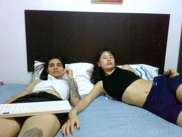 cute_fox_girl – webcam model profile photo Image 10