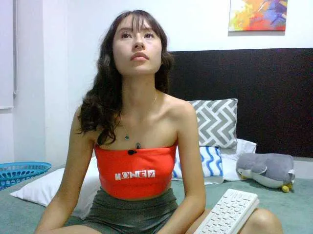 cute_fox_girl – webcam model profile photo Image 14